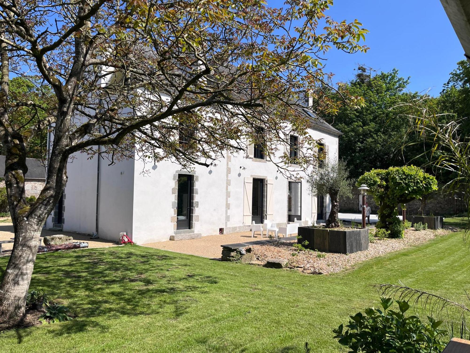 Manoir Du Menec Chambre Le Folgoet Exterior foto