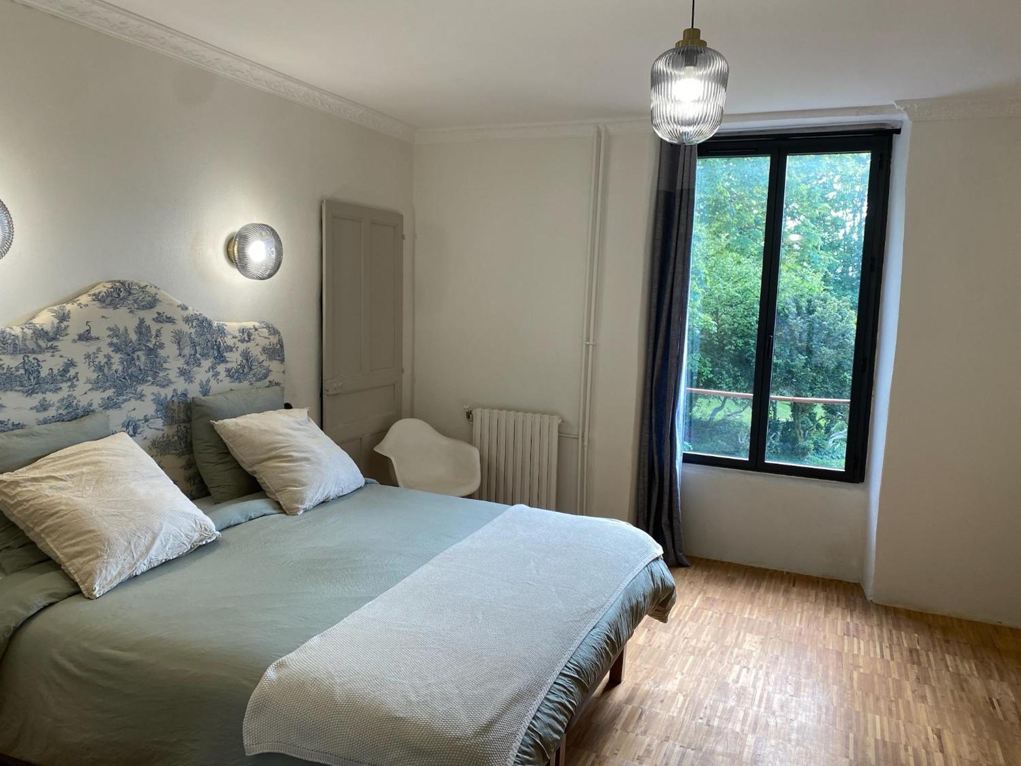 Manoir Du Menec Chambre Le Folgoet Exterior foto